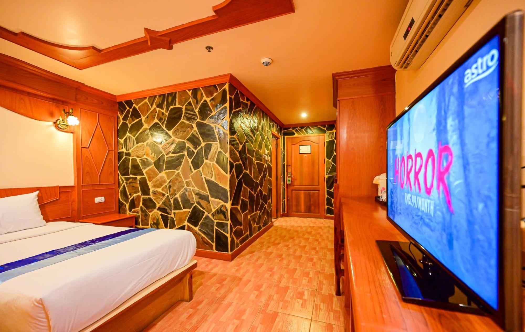 Patong Complex Hotel מראה חיצוני תמונה
